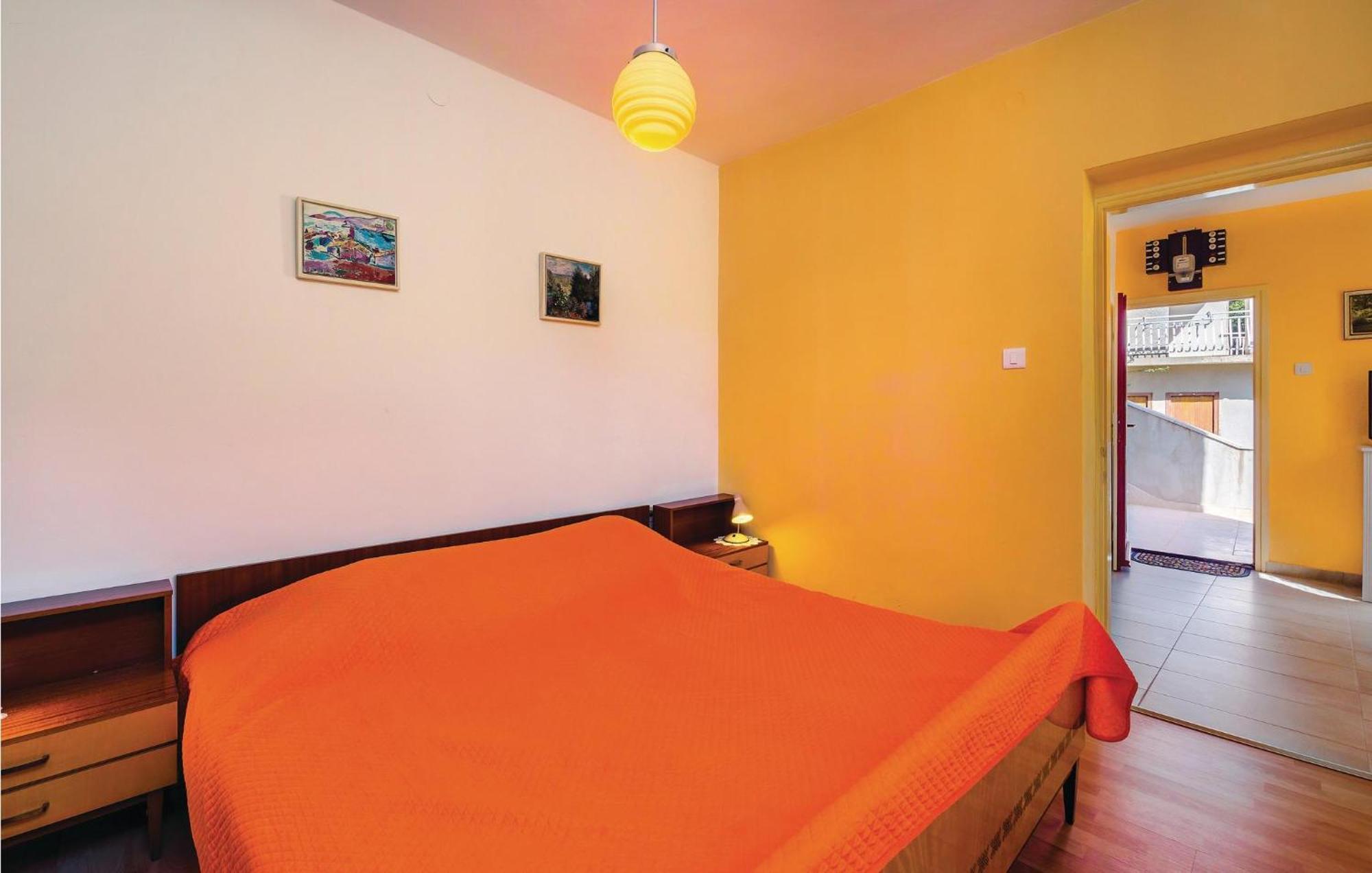 Lovely Apartment In Rabac With Kitchen Bagian luar foto